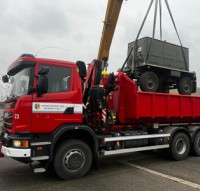 Humanitární pomoc Ukrajině: Hasiči přepraví 55 elektrocentrál do Polska